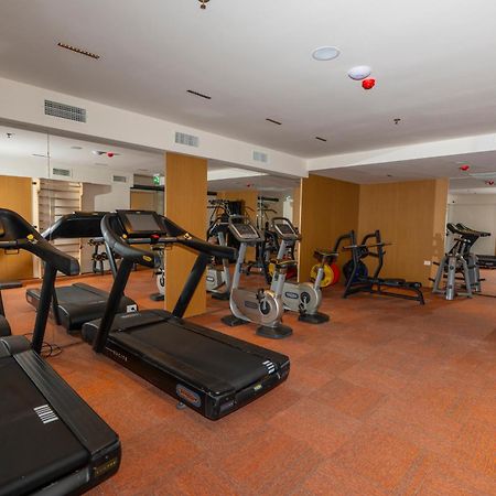 Hotel Golden Palace Shkoder Bagian luar foto