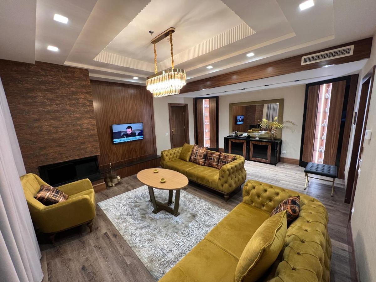 Hotel Golden Palace Shkoder Bagian luar foto